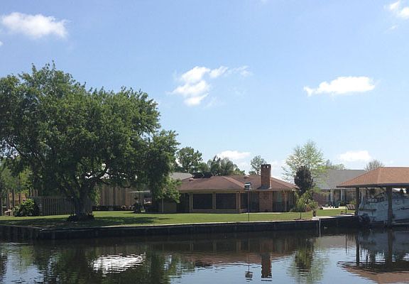 2nd image of 1047 Claire Dr