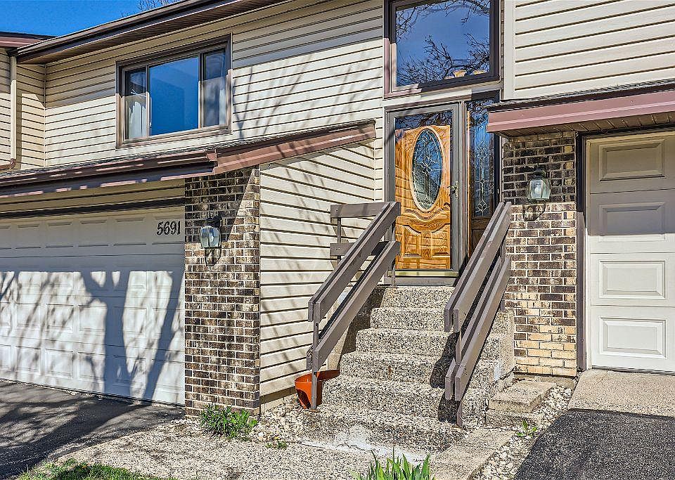1st image of 5691 Hyland Courts Dr