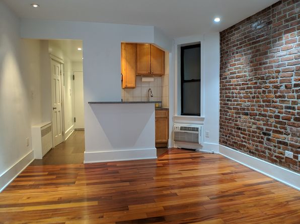 216 E 29th St #1G