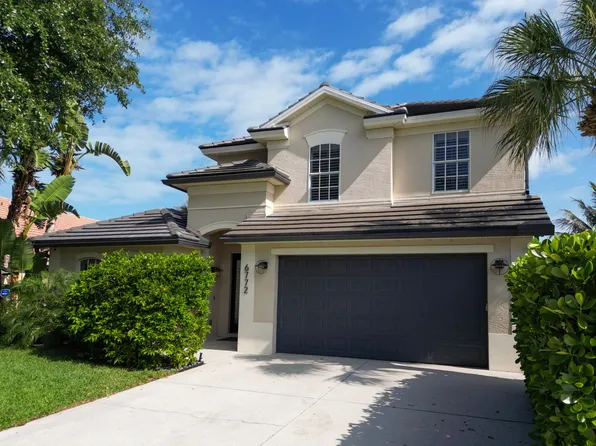 6772 Southern Oak Ct, Naples, FL 34109