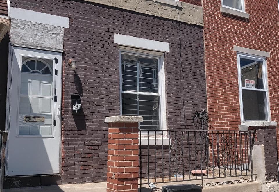 2nd image of 650 N Sickels St