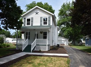 309 S West St, Sandwich, IL 60548