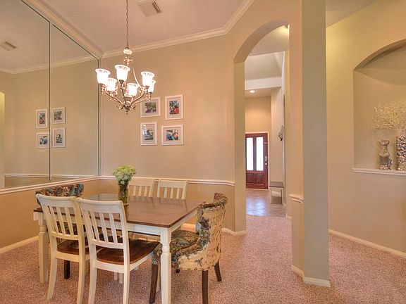 4th image of 3834 Paigewood Dr