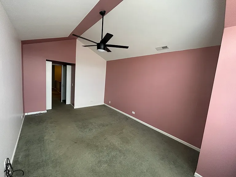 935 Viewpoint Dr — Photo 17