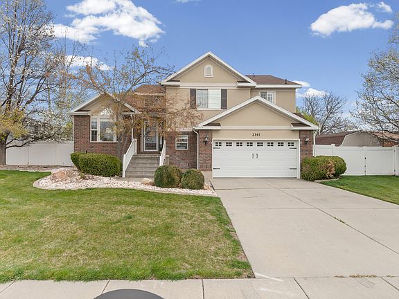 3rd image of 2345 S Main St