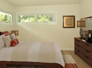 2945 N 124th St, Brookfield, WI 53005