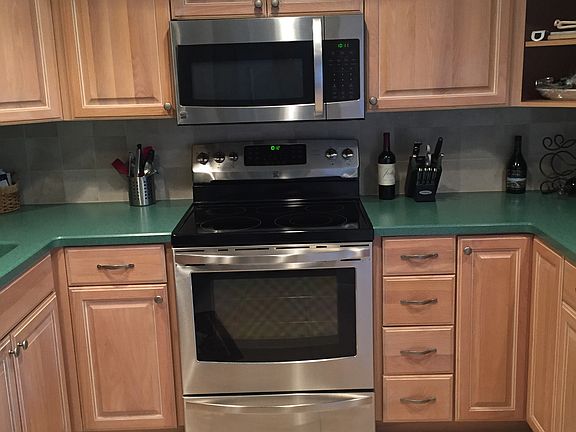 2nd image of 2801 Delachaise Ct #74