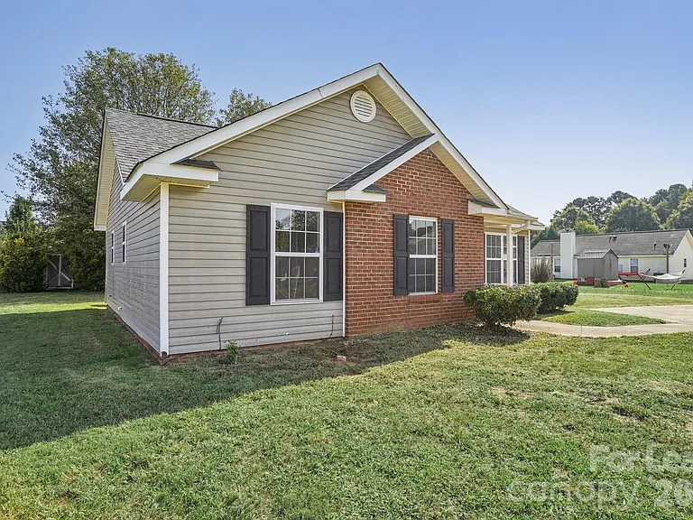 6834 Flaxseed Ln — Photo 2