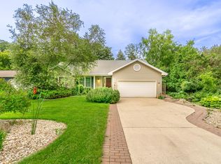 6210 Countryside Ln, Madison, WI 53705