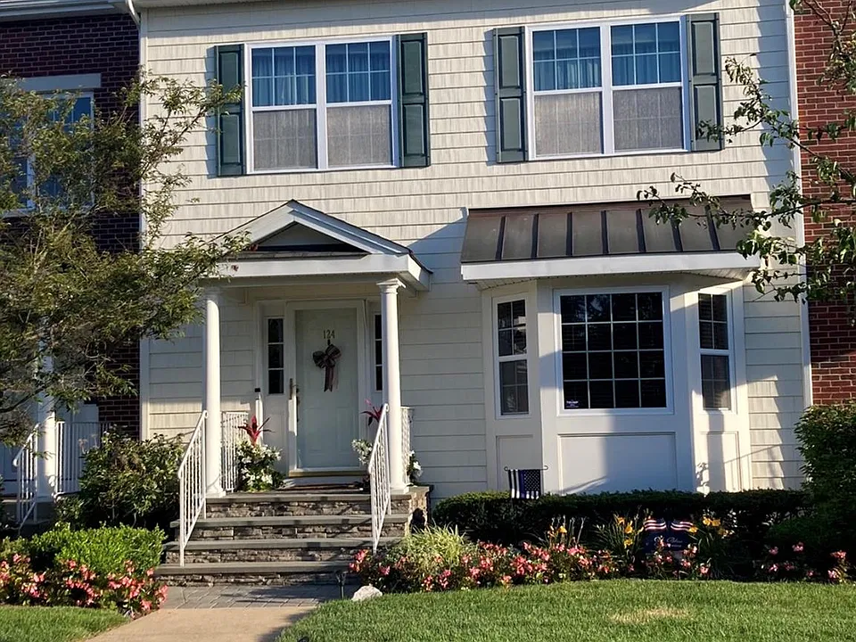 124 Brattle Cir