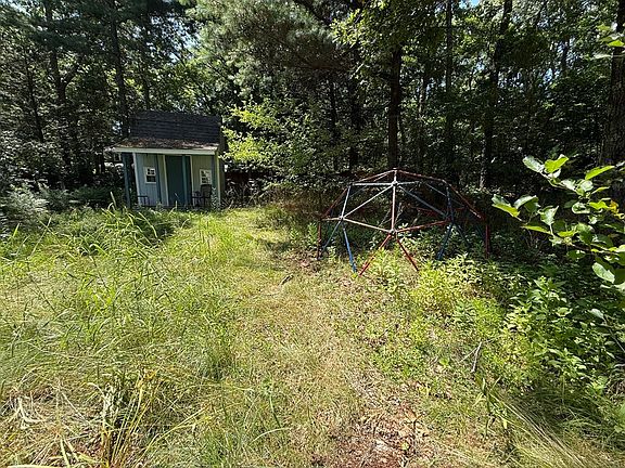 4th image of 17 Pondview Rd