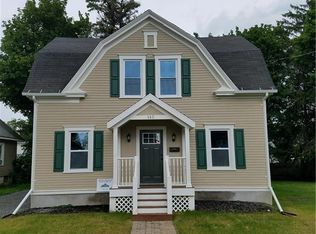 145 E Cheltenham Rd, Syracuse, NY 13205