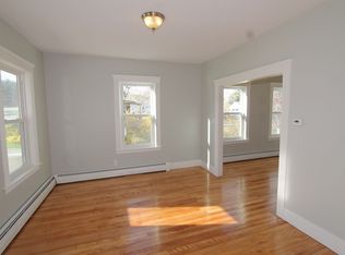 132 Malden St, Worcester, MA 01606