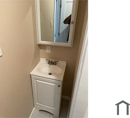 1810 W Ruscomb St — Photo 9