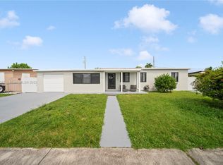 11411 SW 43rd St #0, Miami, FL 33165