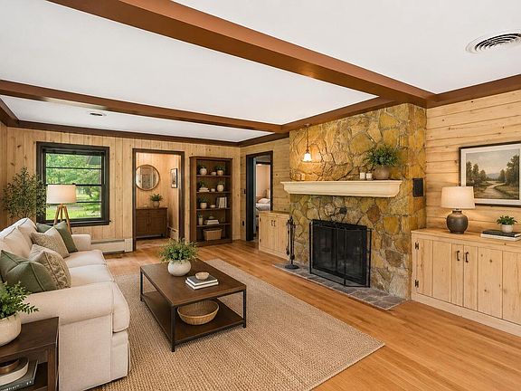 2nd image of 29303 Evergreen DRIVE