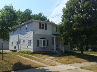 2141 Emerald Ave NE, Grand Rapids, MI 49505