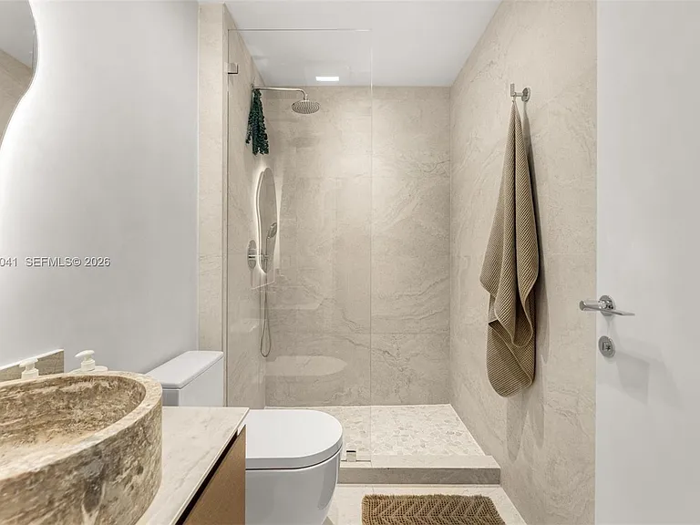 800 West Ave #11 — Photo 17