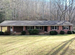 600 Hidden Valley Rd, Sylva, NC 28779