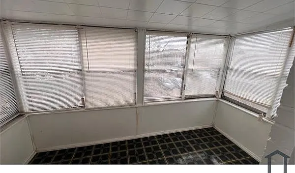 4454 Grace Ave #2 — Photo 7