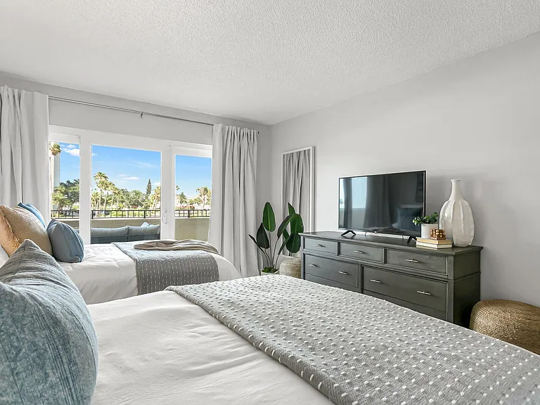 1480 Gulf Blvd #108 — Photo 21