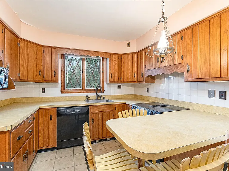 4254 Chapel Rd — Photo 13