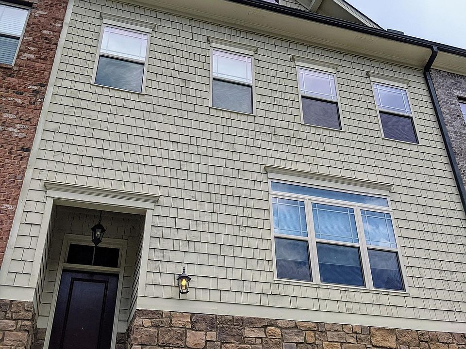 1st image of 2129 W Village Ln SE