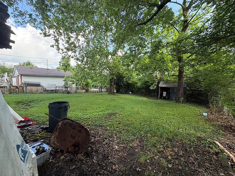 1861 Dunkirk Dr — Photo 4