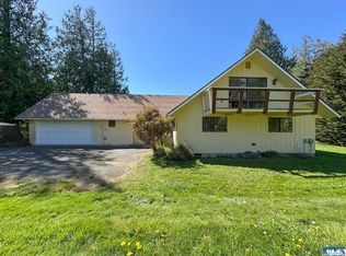 601 Thornton Dr, Sequim, WA 98382