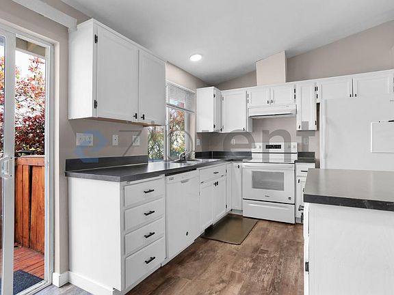 5th image of 1120 S 90th Street Ct