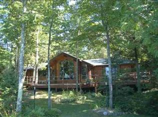 11009 Lake Shore Dr, Charlevoix, MI 49720