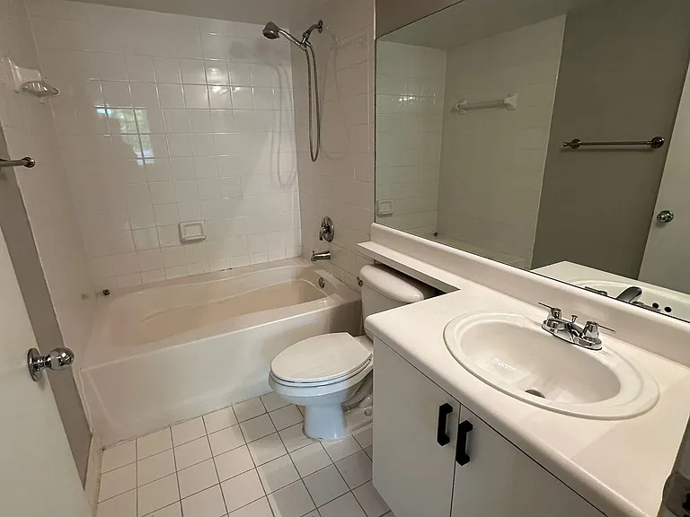 205-4828 State Highway 205 #205 — Photo 12