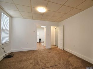 242 Park Ave, East Rutherford, NJ 07073