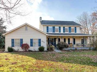 977 Pratt Ridge Ct, Ann Arbor, MI 48103