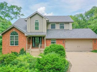 8418 Dupont Ln, Belleville, IL 62223