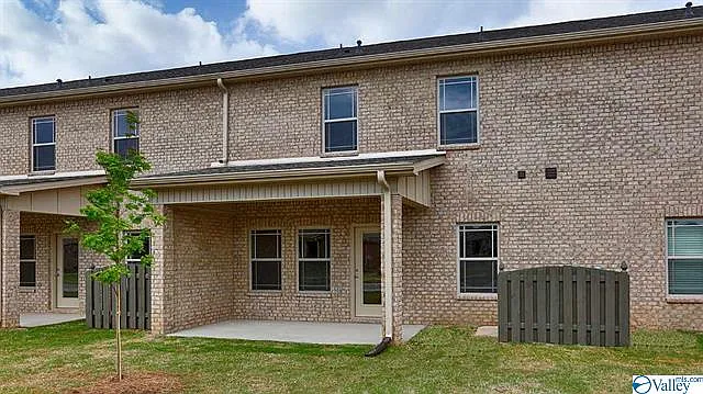 21 Winter King Dr SW — Photo 41