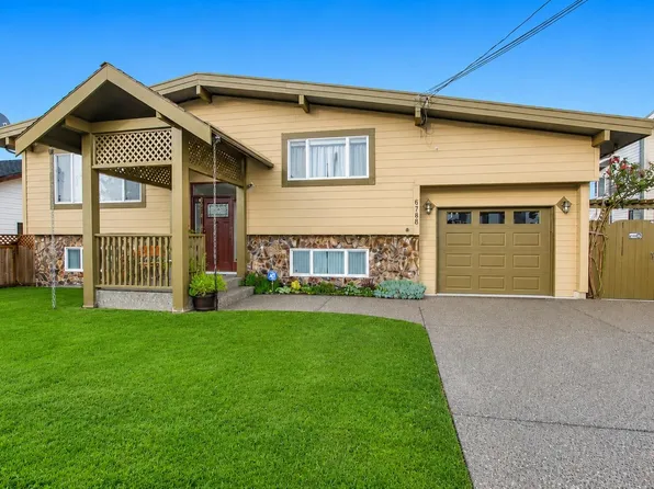 6780 School Ln, Chilliwack, BC V2R 2C9