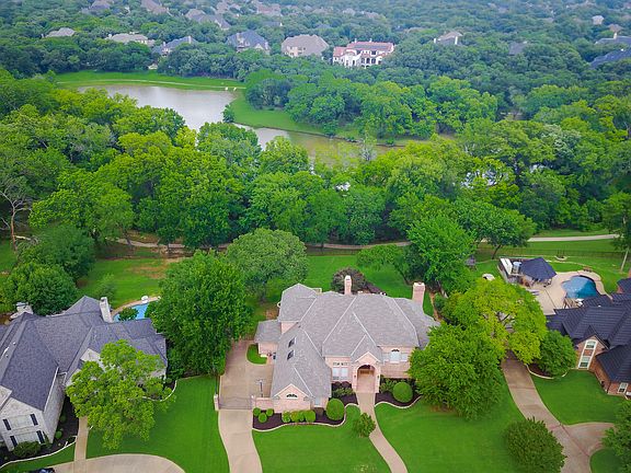 3rd image of 7905 Jefferson Cir