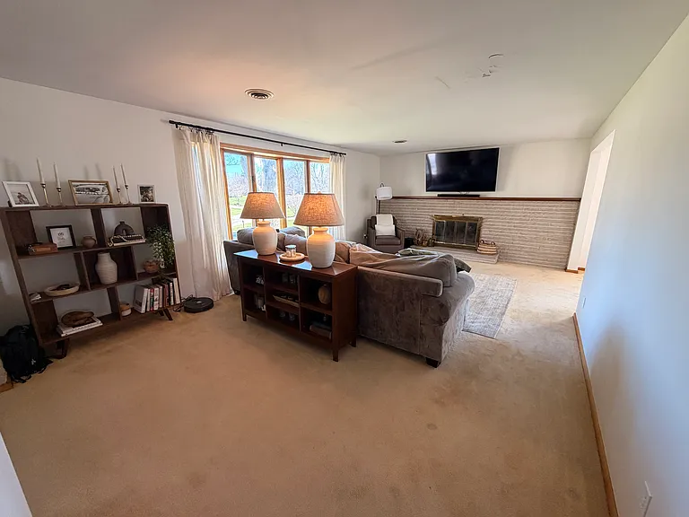 6139 Pickwick Cir NW — Photo 37