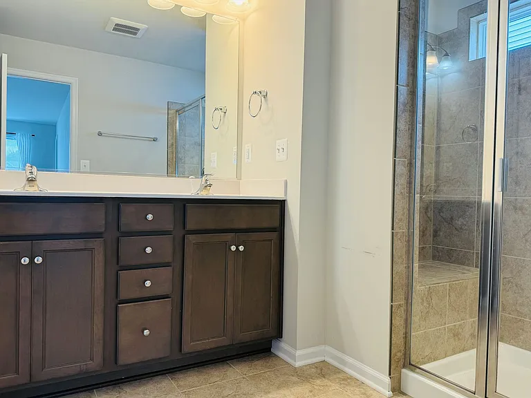 454 Coastal Ave — Photo 21