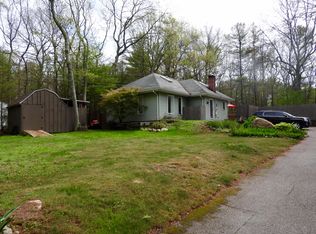 405 Gardiner Rd, West Kingston, RI 02892