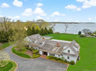 411 Soundview Ave, Stamford, CT 06902