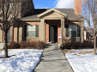 261 E Clubview Ln, Lehi, UT 84043