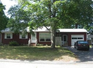 14 Holly St, Attleboro, MA 02703