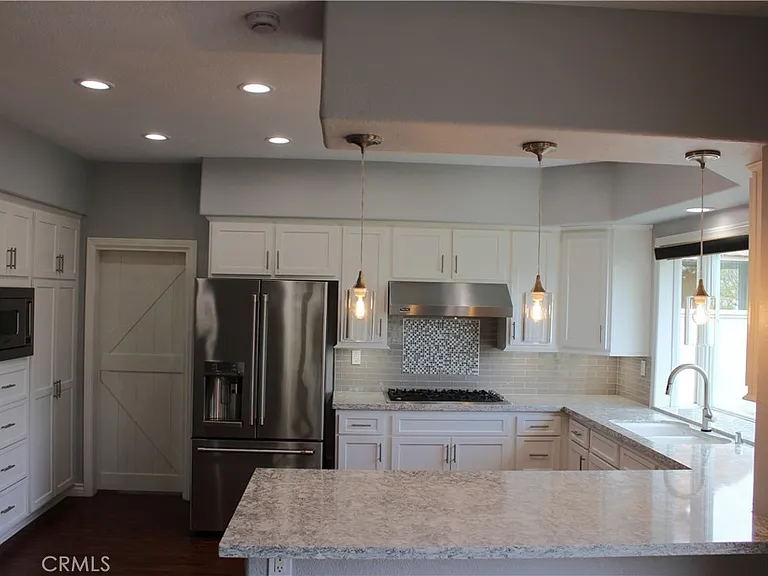 22 Flossmoor — Photo 8