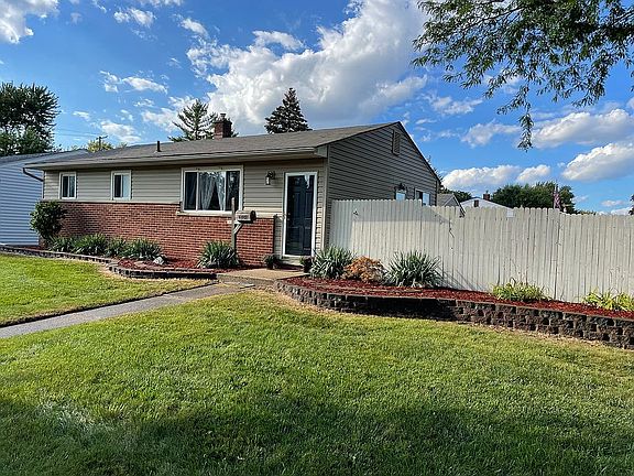 2nd image of 12163 Diehl Dr