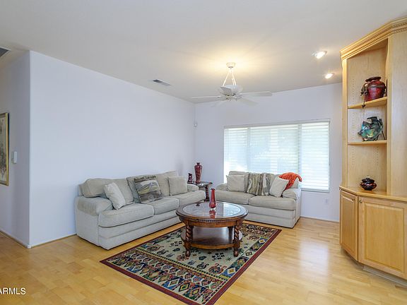 5th image of 17533 N THOROUGHBRED Drive