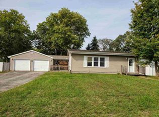 104 N Etnyre Ave, Oregon, IL 61061