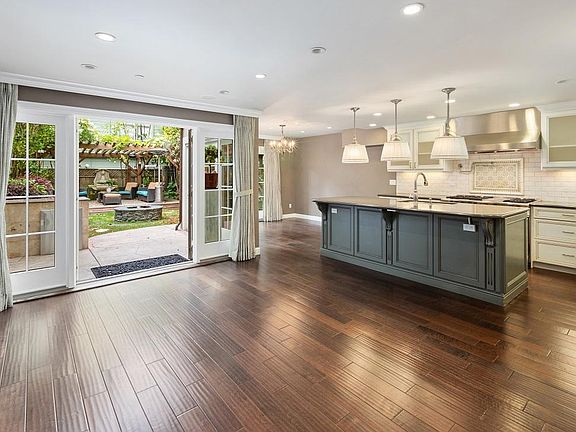 4th image of 57 Cervantes Blvd #57