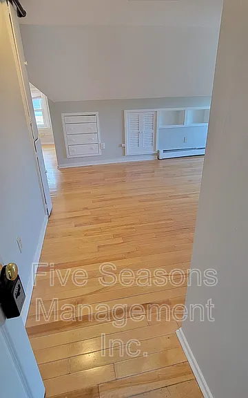 94 N Winooski Ave #4 — Photo 2